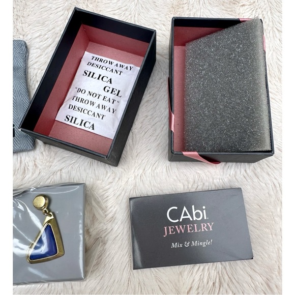 NEW CAbi Stone Twilight Earrings - Picture 14 of 17